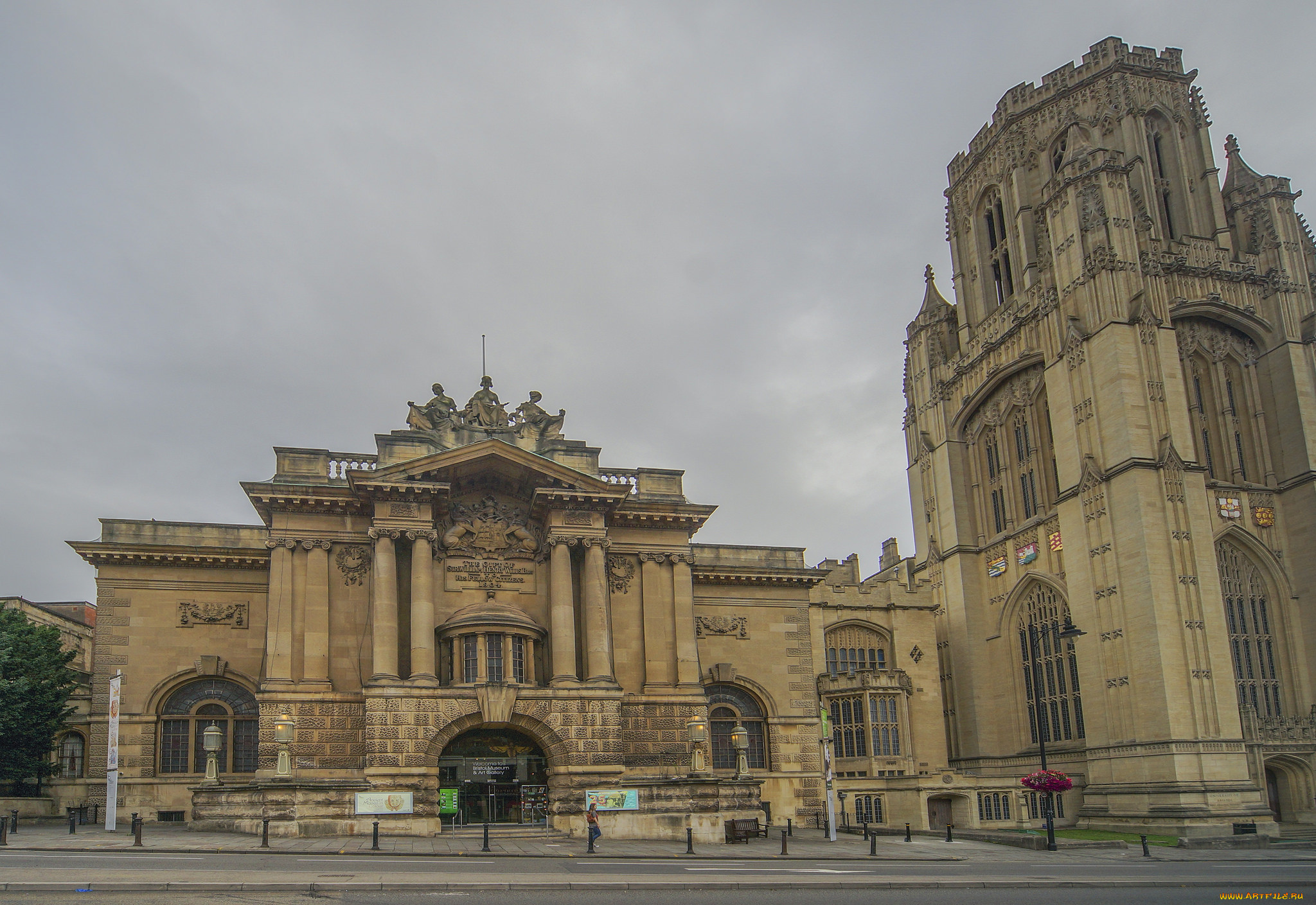 Bristol museum art gallery. Бристольский Индустриальный музей. Bristol Museum and Art Gallery. Бристольский городской музей город Бристоль фото. Бристольский Византизм.